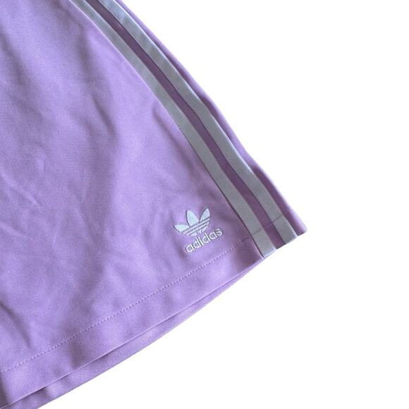 ADIDAS Adicolor 3-Stripes Mini Skirt in lilac NEW Size small - Picture 9 of 15